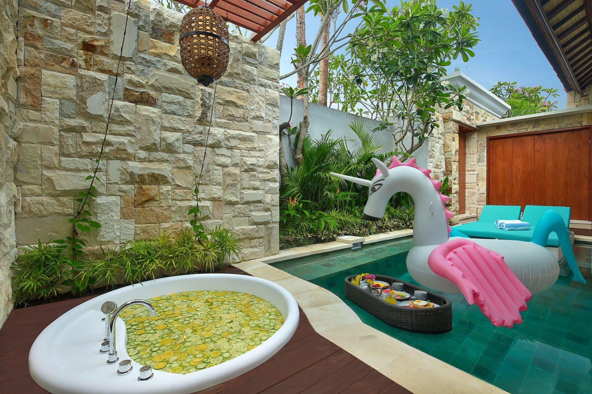 Aksari Villa Seminyak Eksteriør bilde